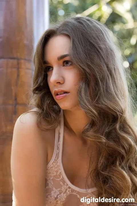Tali Dova: Curly Brunette Undresses Outdoors and Spreads Her Pussy – photo 21 of 21
