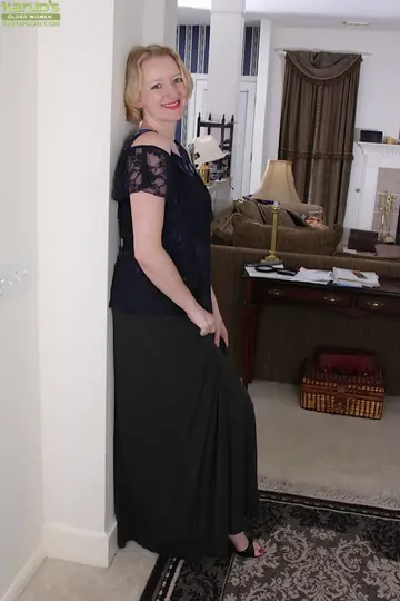Mature European Blonde Shows Her Feet in Panties and Heels