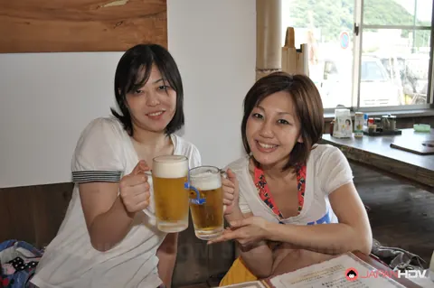 Arisa Suzuki: Short-Haired Asian MILF Takes Anal Creampies in a Public Threesome – photo 14 of 16