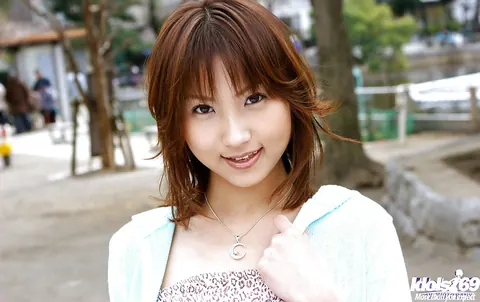 Haruka Morimura: Asian Amateur Strips Off Her Skirt and Spreads in Panties – photo 1 of 12