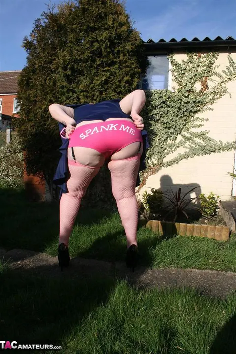 Valgasmic Exposed: European BBW Lifts Her Skirt and Bares Her Tits Outdoors – photo 18 of 20