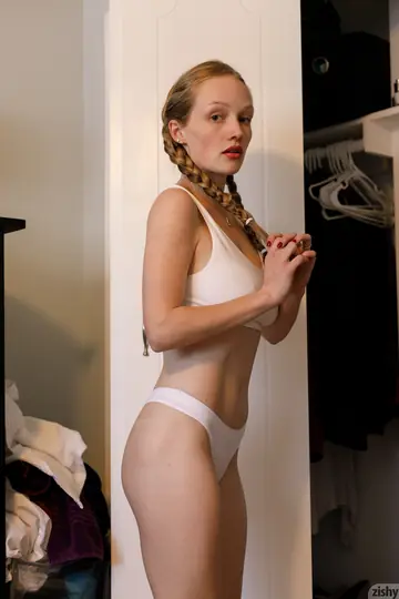 Giana Van Patten – Redhead in Panties Bends Over and Pulls Them Aside