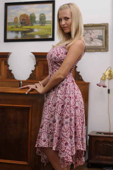Blonde PAWG Strips Out of Her Dress and Pulls Panties Aside – photo 1 of 20