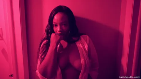 Ebony BBW Displays Her Big Tits in Low Light – photo 9 of 15