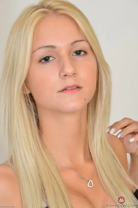 Ashley Love: Blonde with Small Natural Tits and Tattoos Strips Nude – photo 1 of 21