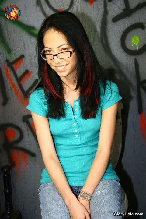 Veronica Jett: Petite Brunette MILF in Glasses Takes a Facial at Gloryhole – photo 1 of 21