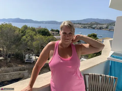 Sweet Susi: Mature European Blonde Spreads Her Big Ass on the Balcony – photo 5 of 19