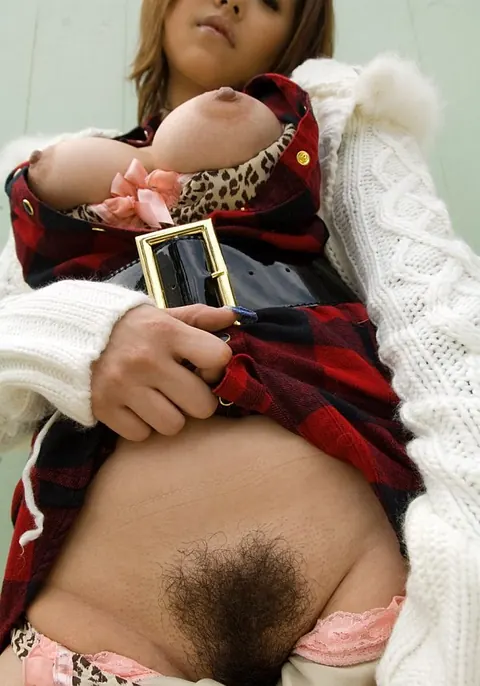 Yui Aoyama: Thick Japanese MILF in Lingerie Shows Her Big Tits and Hairy Bush – photo 7 of 16