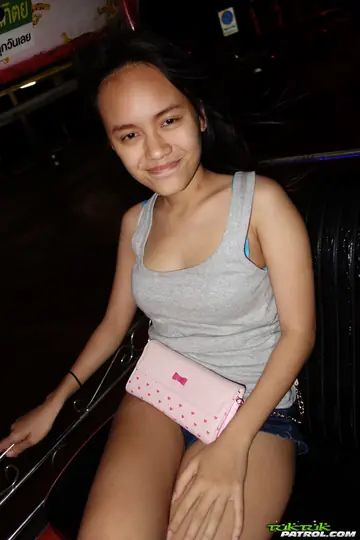 Slim Thai Woman Spreads Her Pussy After Sex