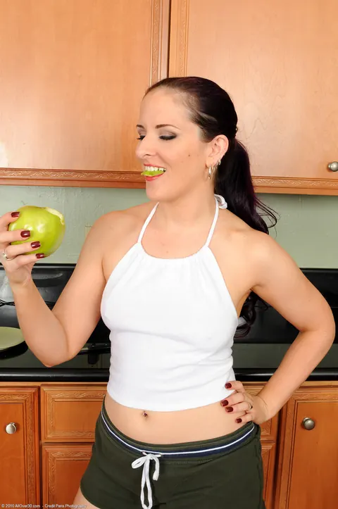 Busty MILF Spreads Her Pierced Pussy in the Kitchen – photo 2 of 21