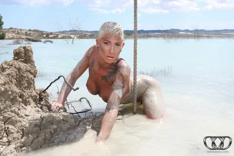 Tattooed Trans Woman Strips Nude and Poses Outdoors – photo 12 of 12