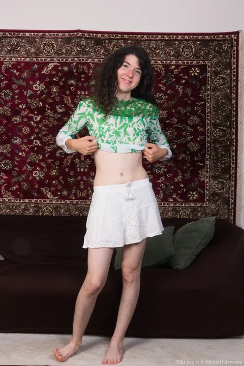 Silki Smith: Thick Pale Brunette Undresses and Spreads Her Hairy Pussy – photo 5 of 21