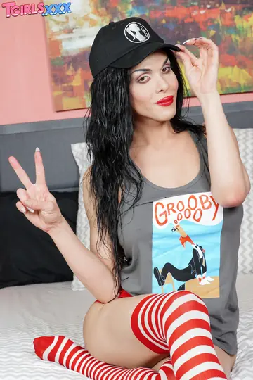 Hairy Trans Woman Strips Nude and Poses to Show Her Body