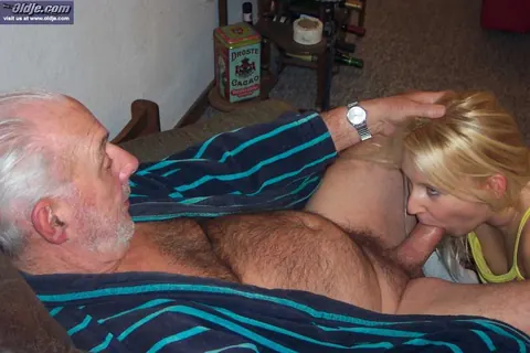 Gina Blonde: Blonde Polish MILF Sucks Cock and Gets Fucked – photo 8 of 20