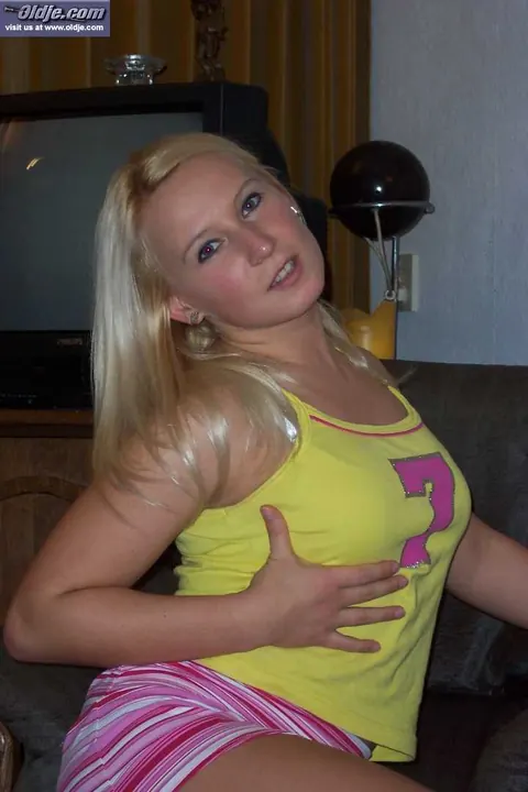 Gina Blonde: Blonde Polish MILF Sucks Cock and Gets Fucked – photo 1 of 20