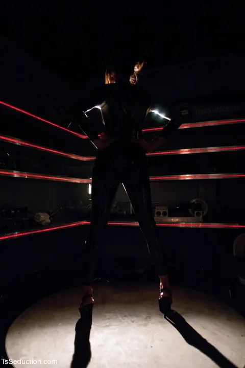 Trans Woman in Latex Fucks Her Male Partner While Kissing – photo 3 of 21