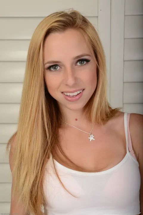 Taylor Whyte: Petite Blonde in Lingerie Strips and Spreads Her Legs – photo 2 of 21