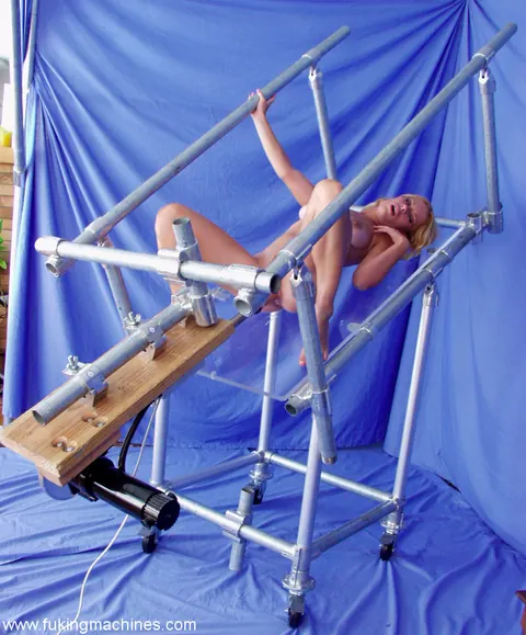 Goldie Blair: Busty Blonde MILF in Bondage Masturbates and Squirts – photo 7 of 21