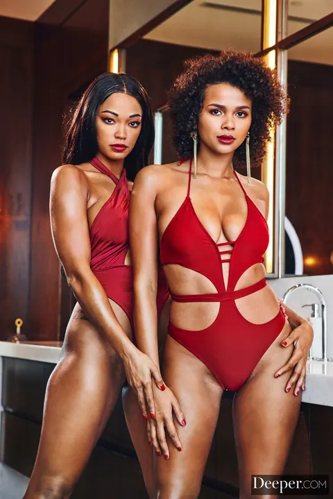 Alina Ali: Two Thick Ebony Brunettes Share a Big Cock for a Facial in Lingerie – photo 9 of 20