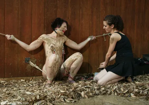 Dylan Ryan: Tall Brunette MILF Endures Lesbian Bondage and Pussy Licking Outdoors – photo 17 of 20
