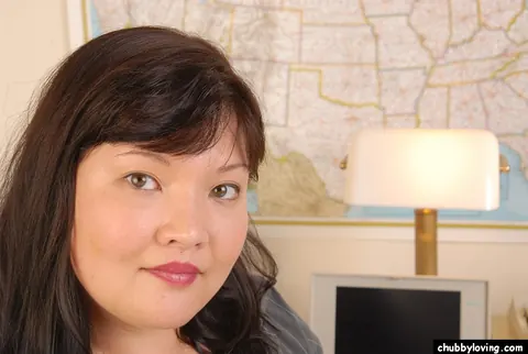 Kelly Shibari: Busty Asian MILF Flaunts Her Natural Tits in Lingerie – photo 1 of 16