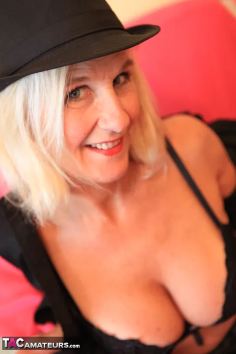 Molly Maracas: Thick Blonde MILF in Lingerie Uses a Dildo on Her Shaved Pussy – photo 3 of 16