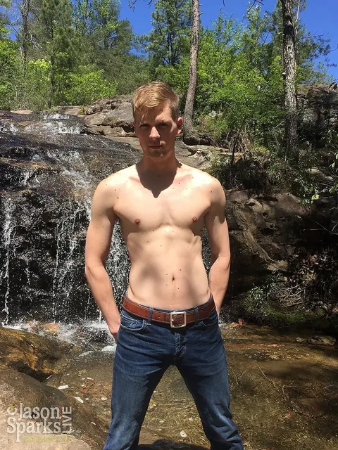 Man Strips Nude Outdoors Showing His Lean Body and Cock – photo 10 of 21