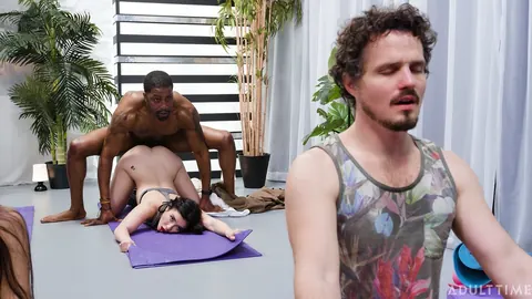 Jane Wilde: Slim Brunette Strips for Interracial Sex During Yoga – photo 11 of 20