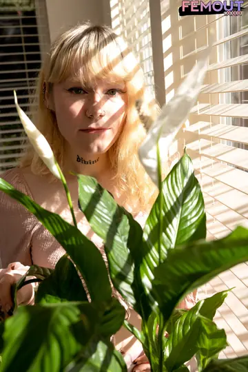 Thick Blonde Trans Woman Lifts Her Skirt to Use a Dildo