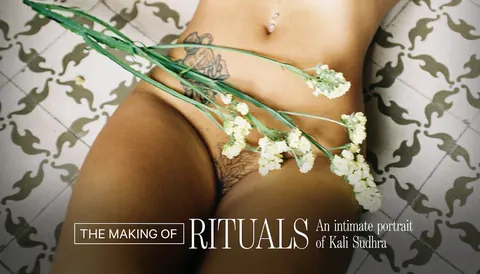 Kali Sudhra: Indian Beauty Undresses and Fingers Her Pussy – photo 2 of 11