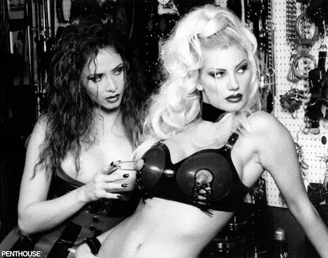 Brittany Andrews: Two Busty Blonde MILFs Share a Dildo for Anal – photo 4 of 20
