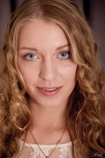 Curly Blonde Poses Nude and Spreads Her Pussy