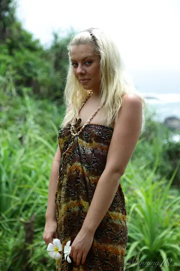 Blonde Strips Naked Outdoors and Spreads Her Shaved Pussy