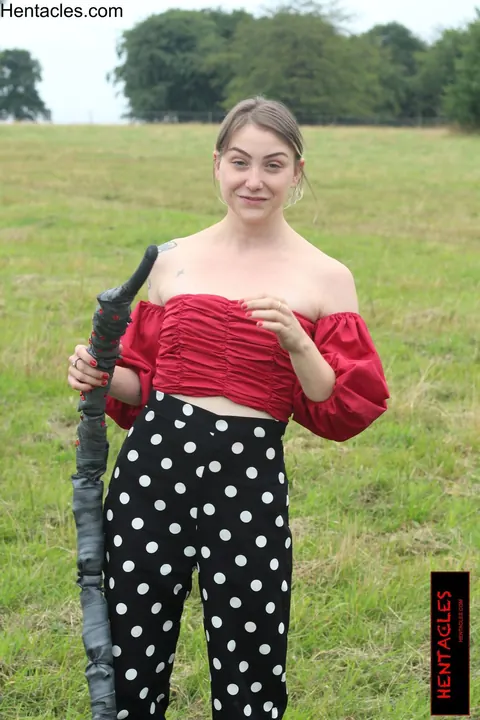 Woman Undresses Fully and Poses Naked Outdoors – photo 2 of 15