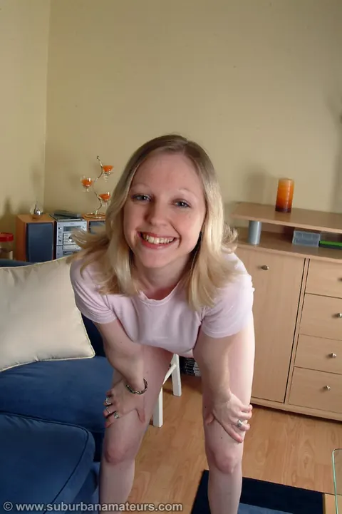 European Blonde PAWG Masturbates in Jeans on the Sofa – photo 7 of 21