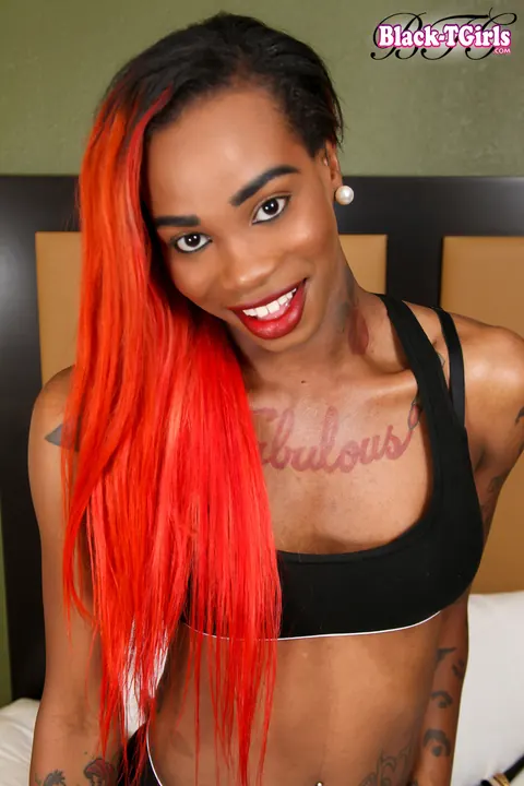Ebony Trans Woman Strokes Her Cock While Posing Nude – photo 4 of 16