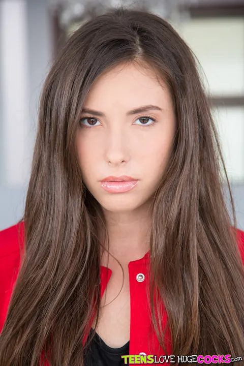 Casey Calvert: Brunette Strips Out of Her Jeans to Pose Nude – photo 1 of 16