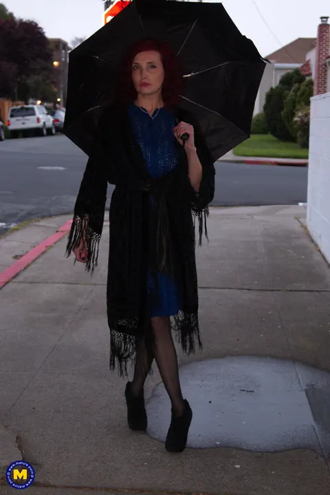 Zinnia Blue: Mature Curly Redhead Spreads Her Legs in Stockings Outdoors – photo 7 of 20