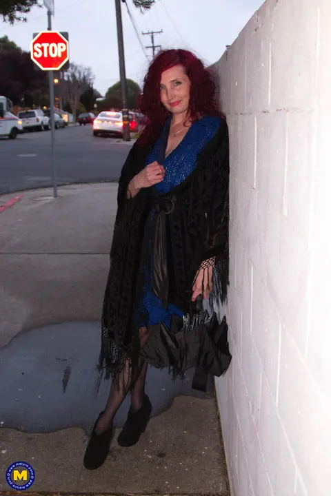Zinnia Blue: Mature Curly Redhead Spreads Her Legs in Stockings Outdoors – photo 10 of 20