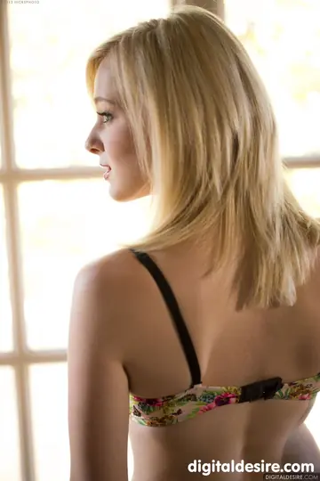 Busty Blonde with Short Hair Poses in Her Panties