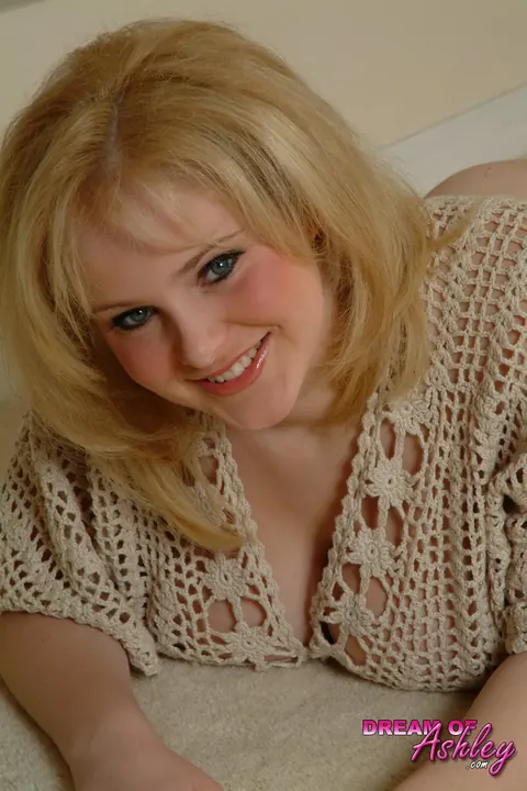 Ashley Ellison: Thick Blonde Shows Her Big Tits and Ass After Thong Removal – photo 2 of 16