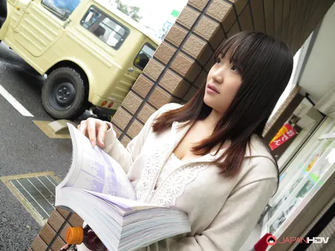 Mikoto Mochida: Japanese Brunette Gives Public Blowjob Outdoors – photo 6 of 20