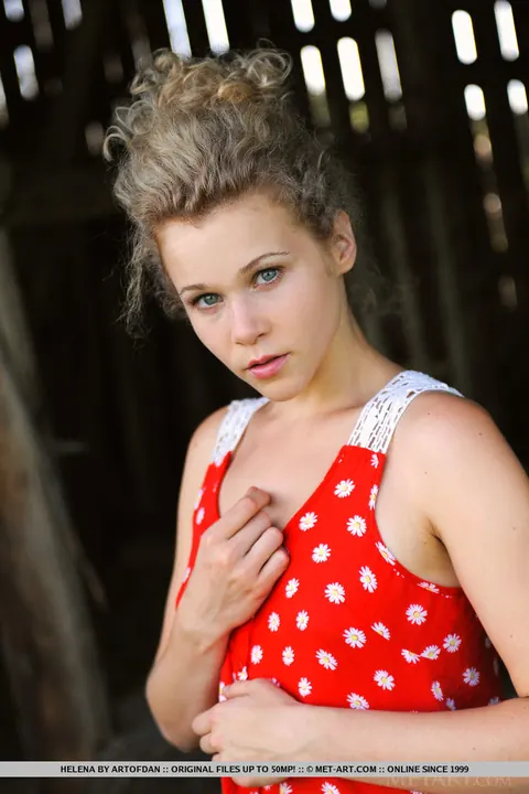 Tall German Woman Poses Nude in a Forest Barn – photo 3 of 18
