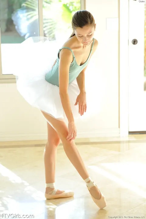 Claire Evans: PAWG Brunette Ballerina Stretches in Socks – photo 5 of 15