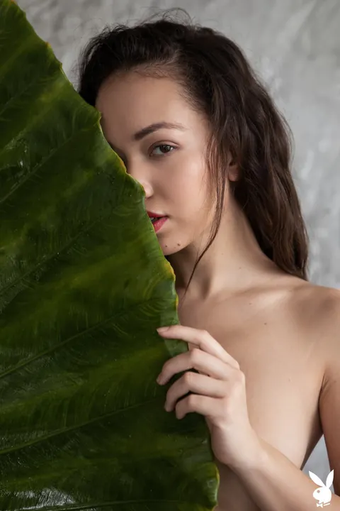 Kit Rysha: Filipina Model Poses Naked in High Heels – photo 3 of 20