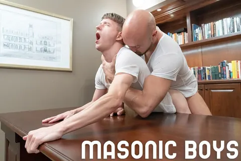 Slim Twink Gets Fucked to a Cumshot – photo 11 of 20