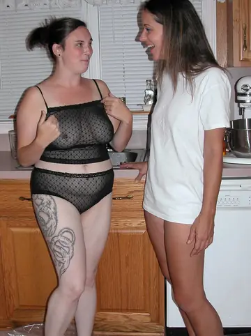 Maria Maines – Latina MILF with Big Tits Has Lesbian Sex in the Kitchen