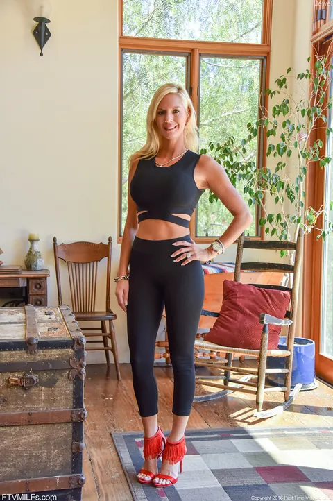 Blonde MILF with Big Enhanced Tits Spreads Naked in the Kitchen – photo 3 of 16