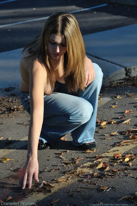 Busty Blonde Strips Out of Her Jeans and Toys with a Dildo Outdoors – photo 10 of 21