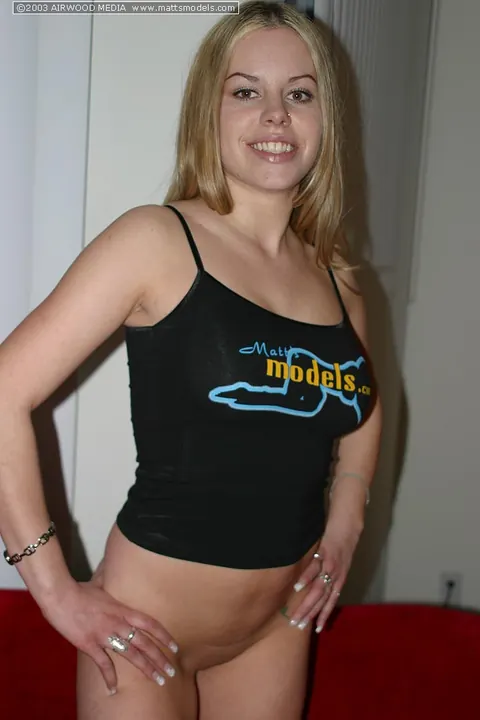 Shawnie: Blonde MILF with Big Natural Tits Spreads Wide – photo 6 of 16